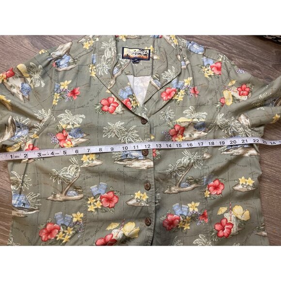 Havana Jacks Cafe Green Tropical Floral Short Sleeved Button Up Top - Picture 7 of 10